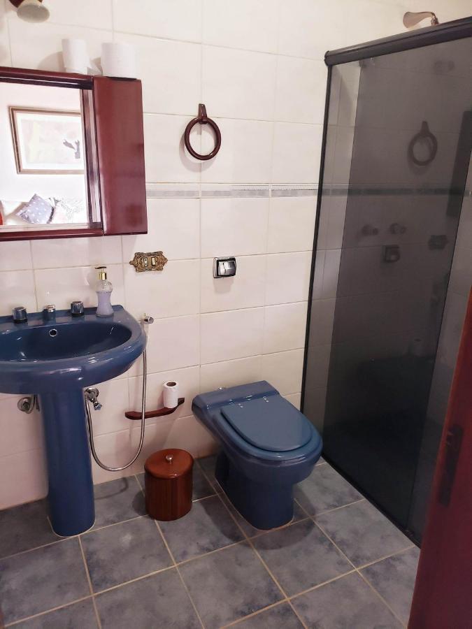 Chale Belga Em Condominio - 1,2 Km Do Centro Turistico Capivari Campos do Jordão エクステリア 写真
